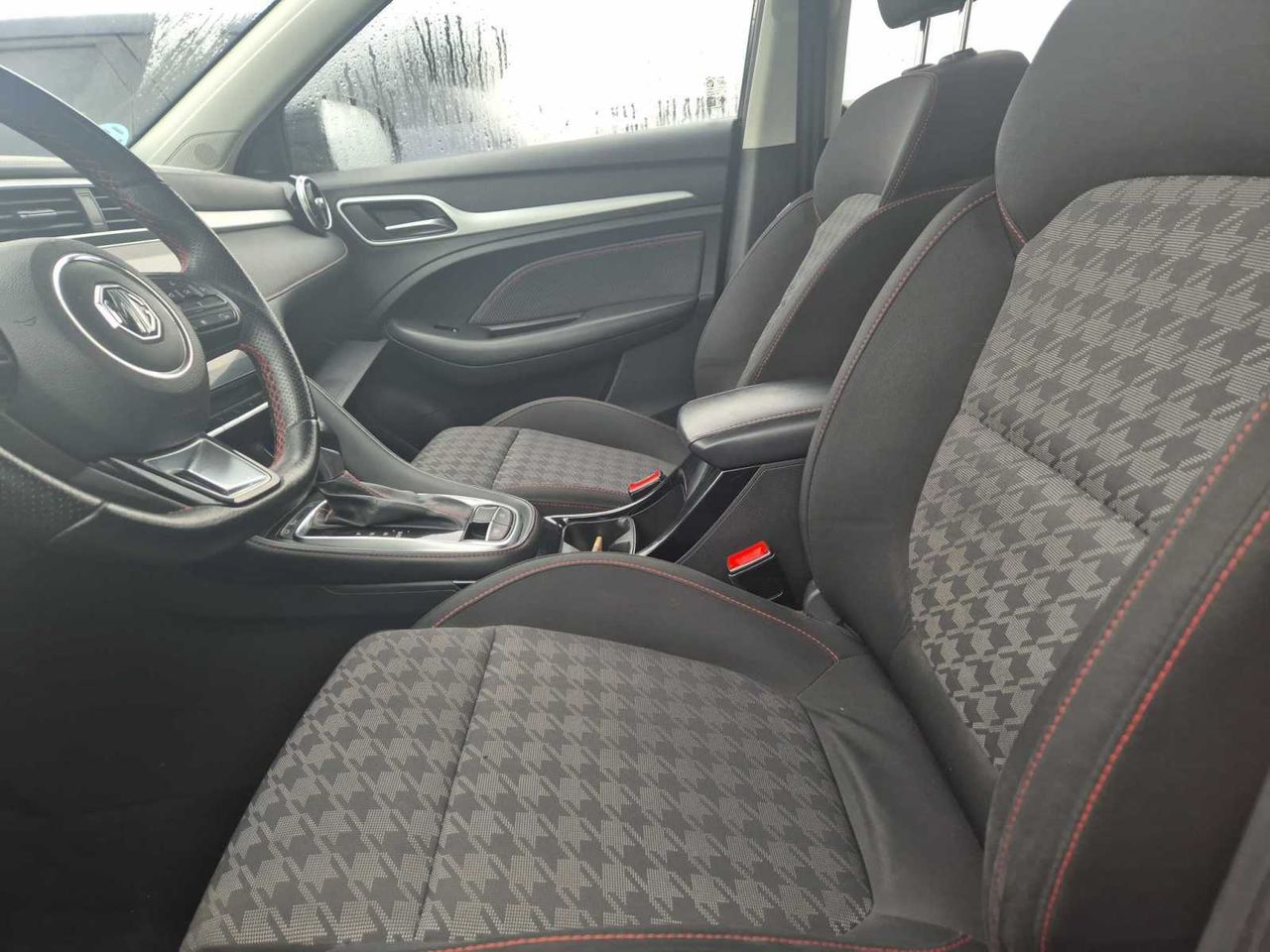 MG ZS 1.0T Luxury Auto  - Foto 5