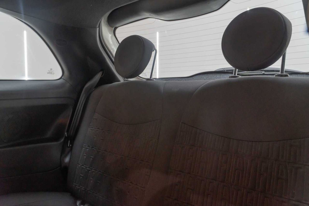 Fiat 500 Monotrim 1.0 Hybrid 51KW (70 CV) - Foto 18