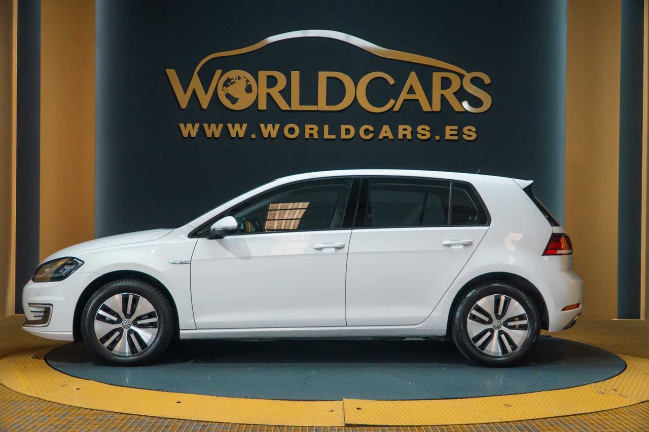Volkswagen Golf e-Golf ePower 100 kW (136CV) - Foto 6