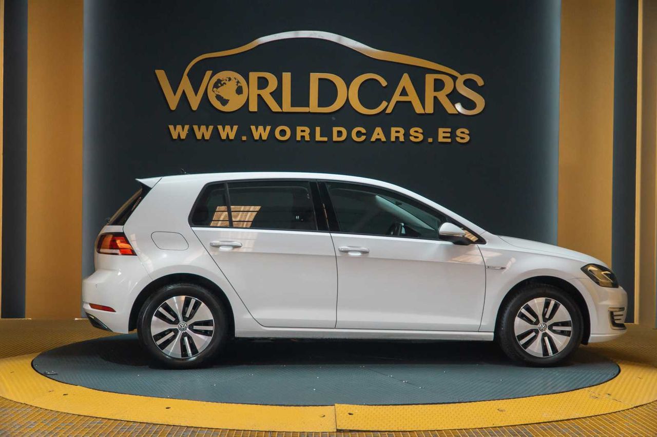 Volkswagen Golf e-Golf ePower 100 kW (136CV) - Foto 5