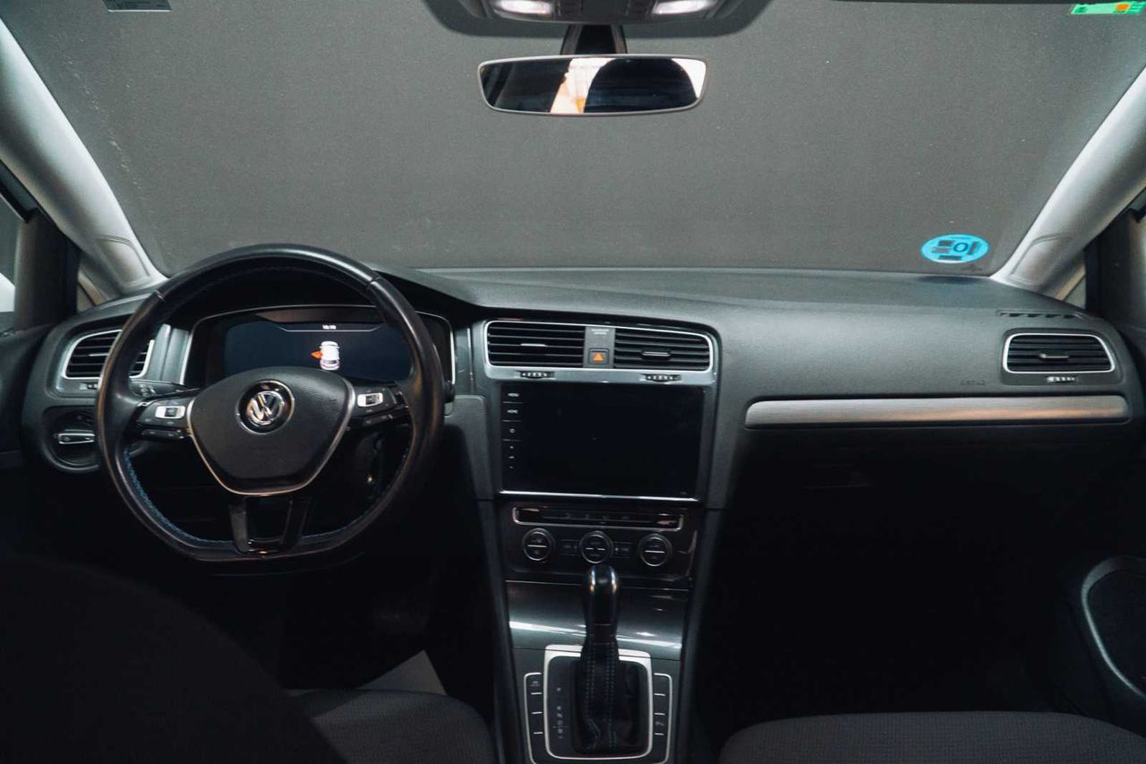Volkswagen Golf e-Golf ePower 100 kW (136CV) - Foto 24