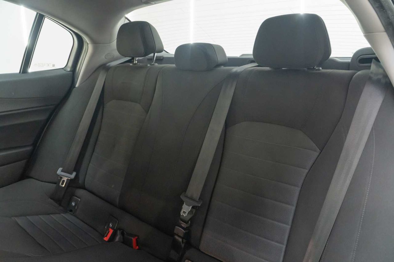 Alfa Romeo Giulia 2.0 Gasolina 147kW (200CV) Giulia AT - Foto 21