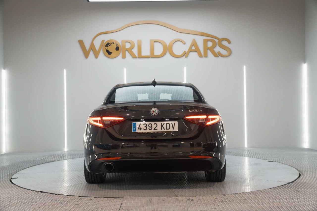 Alfa Romeo Giulia 2.0 Gasolina 147kW (200CV) Giulia AT - Foto 7