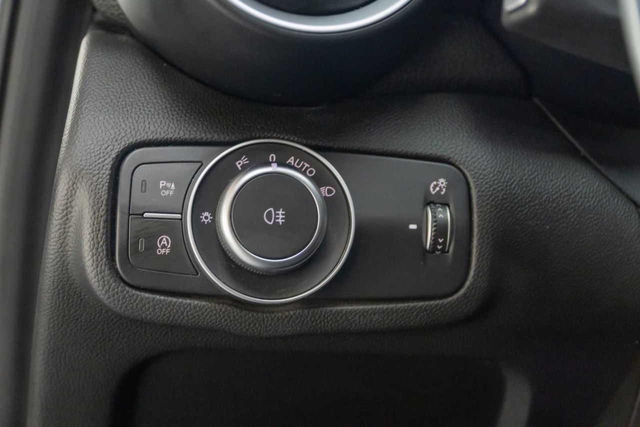 Alfa Romeo Giulia 2.0 Gasolina 147kW (200CV) Giulia AT - Foto 18