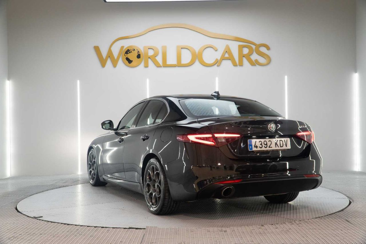 Alfa Romeo Giulia 2.0 Gasolina 147kW (200CV) Giulia AT - Foto 9