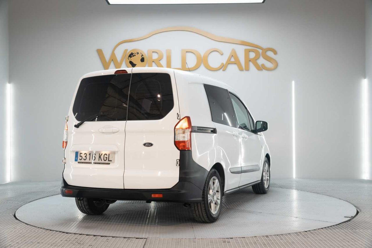 Ford Transit Courier    74kw  - Foto 6