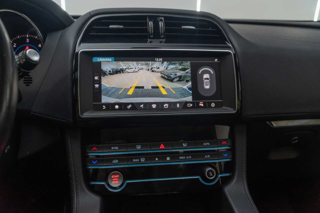Jaguar F-Pace 2.0L i4D 132kW Pure Auto - Foto 20