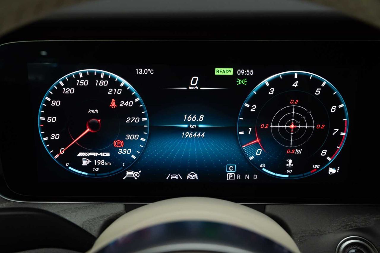 Mercedes AMG-GT  coupe 43 4matic+ - Foto 17