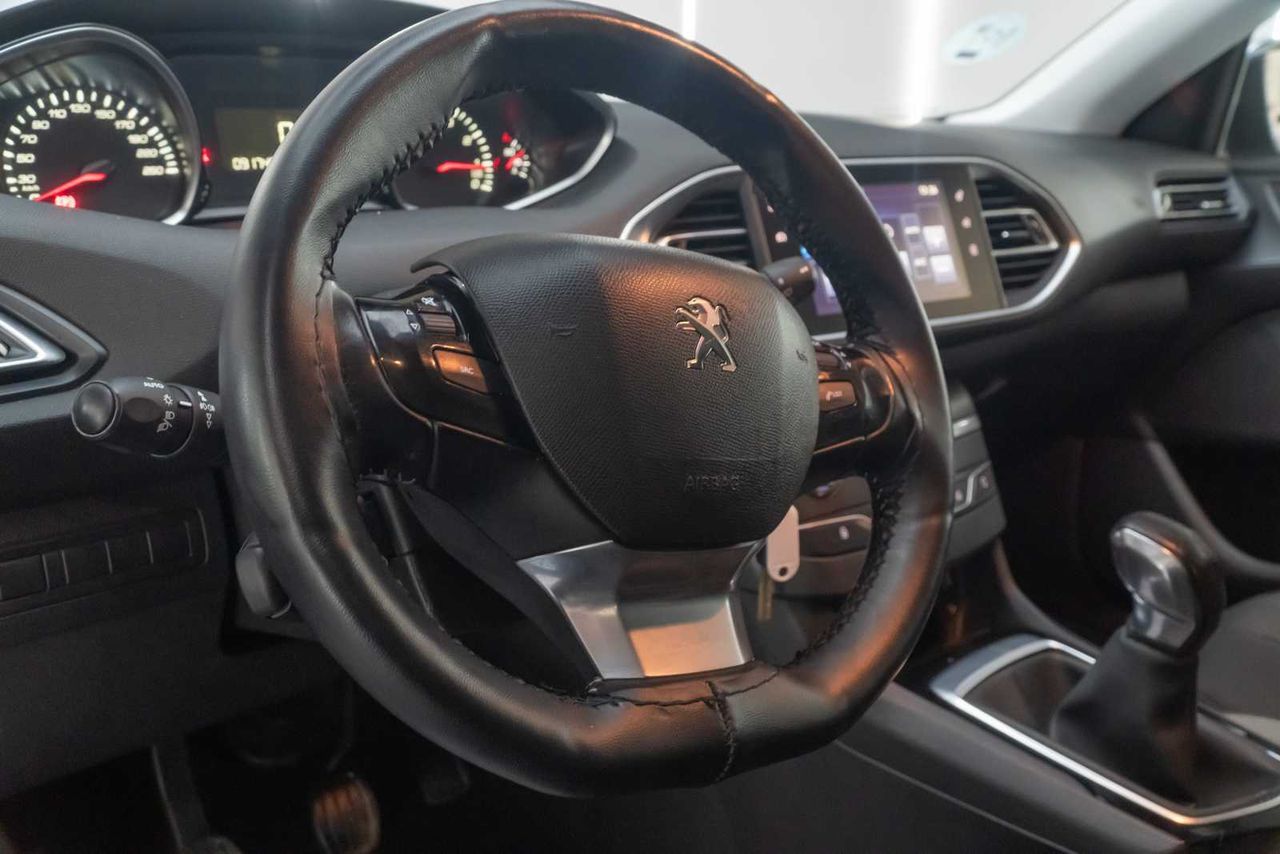 Peugeot 308 5p Style 1.2 PureTech 110 S&S - Foto 15