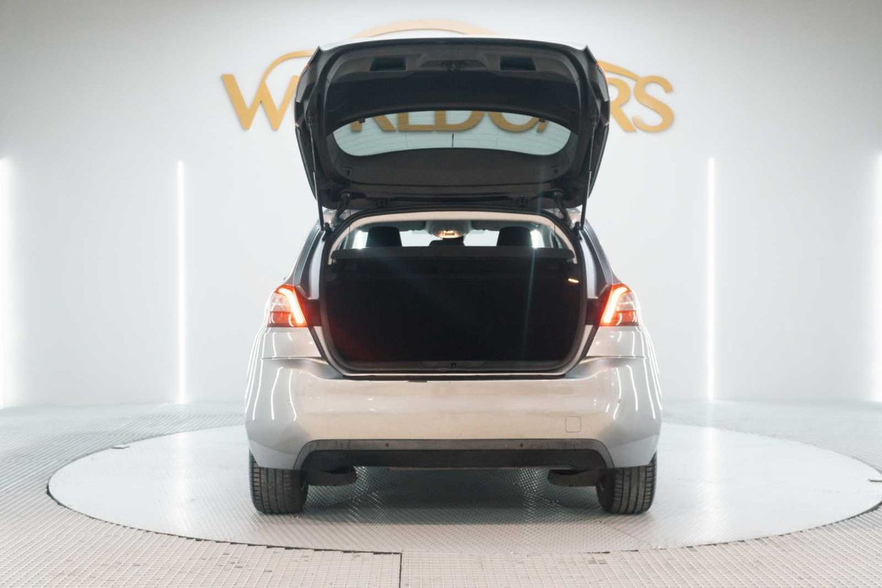 Peugeot 308 5p Style 1.2 PureTech 110 S&S - Foto 8