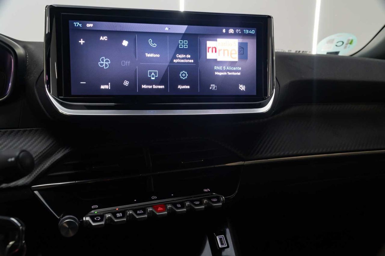 Peugeot 2008 Allure Gasolina 100 S&S 6 Vel. MAN - Foto 17