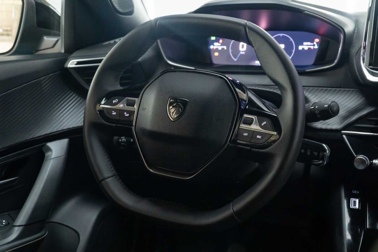 Peugeot 2008 Allure Gasolina 100 S&S 6 Vel. MAN - Foto 14