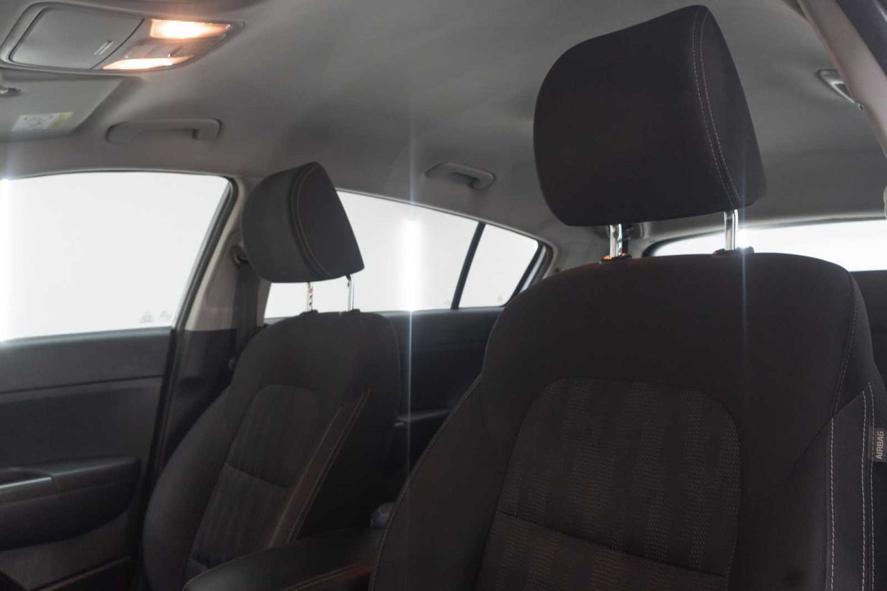Kia Sportage 1.6 CRDi 100kW (136CV) Business DCT 4x2  - Foto 19