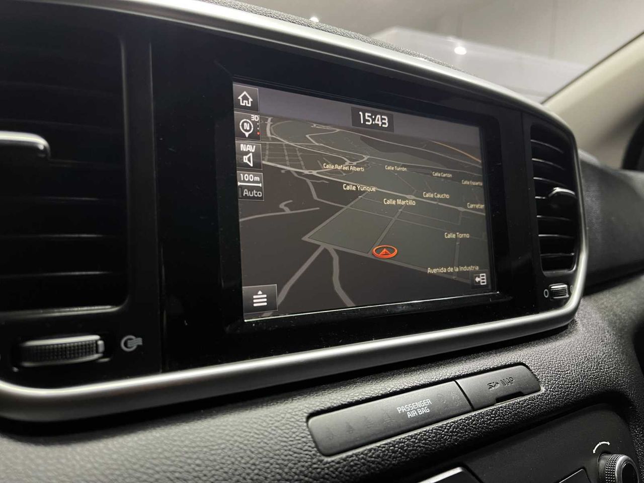 Kia Sportage 1.6 CRDi 100kW (136CV) Business DCT 4x2  - Foto 10