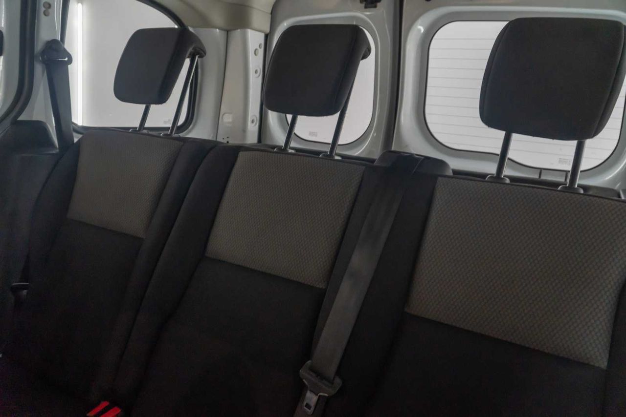 Renault Kangoo Combi profesional 1.5 dci 95cv mt6 e6dt  - Foto 18