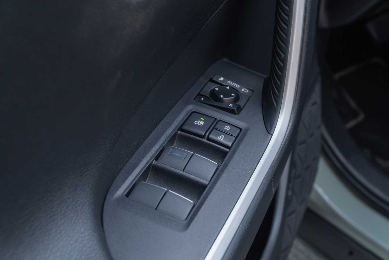 Toyota Rav4 2.5l 220H Advance  - Foto 16