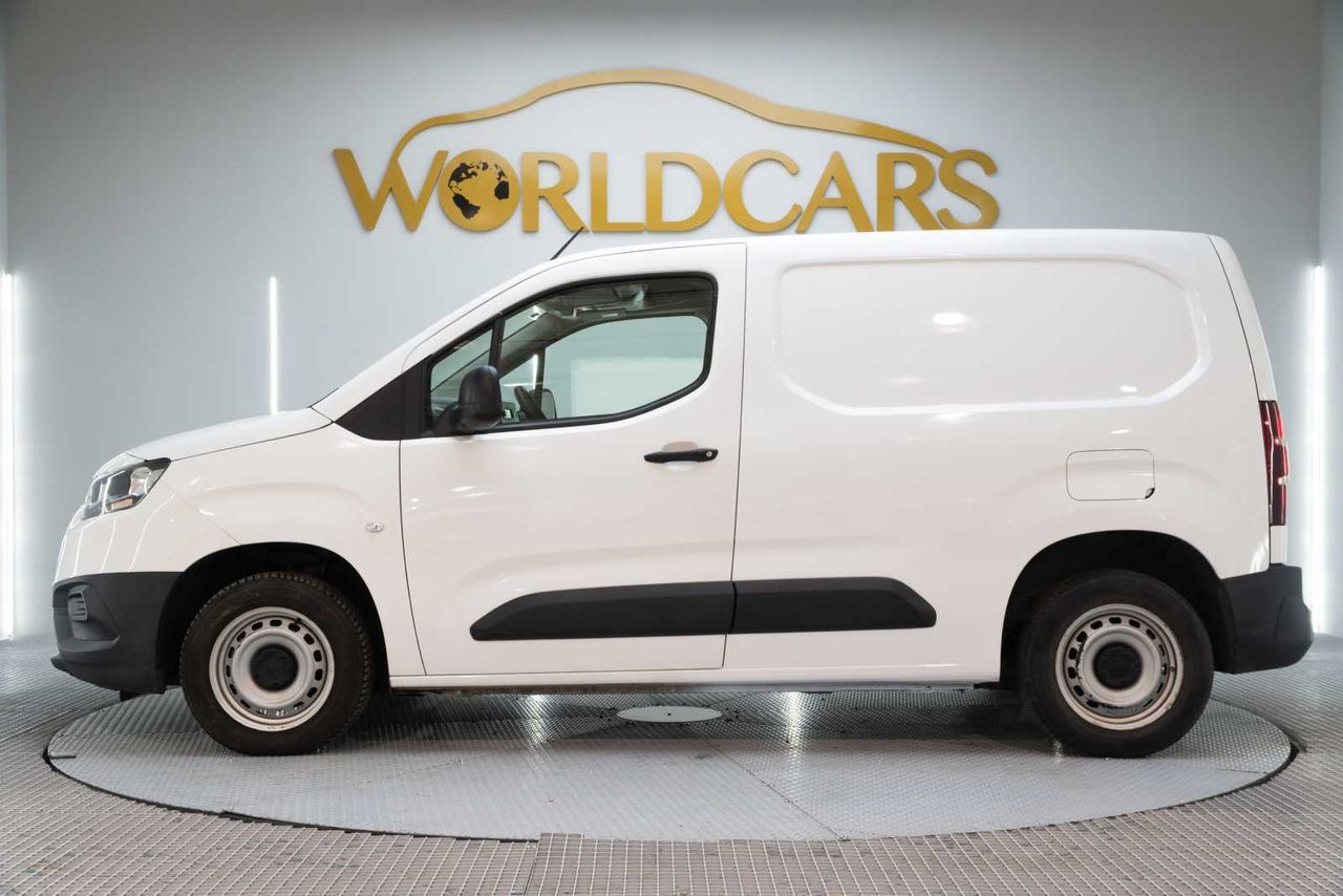 Toyota Proace City 1.5d 75kw (100cv) gx 650kg media (ac)  - Foto 9