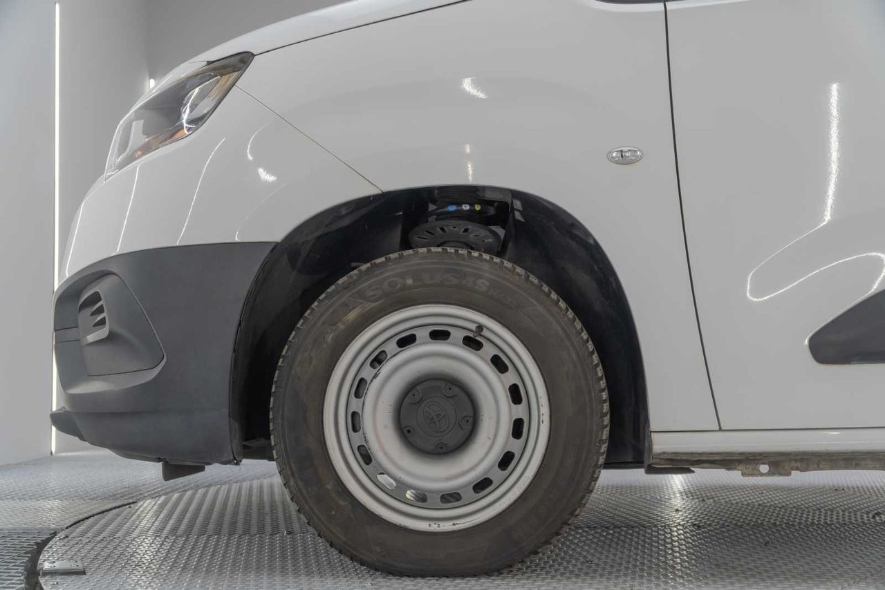 Toyota Proace City 1.5d 75kw (100cv) gx 650kg media (ac)  - Foto 21