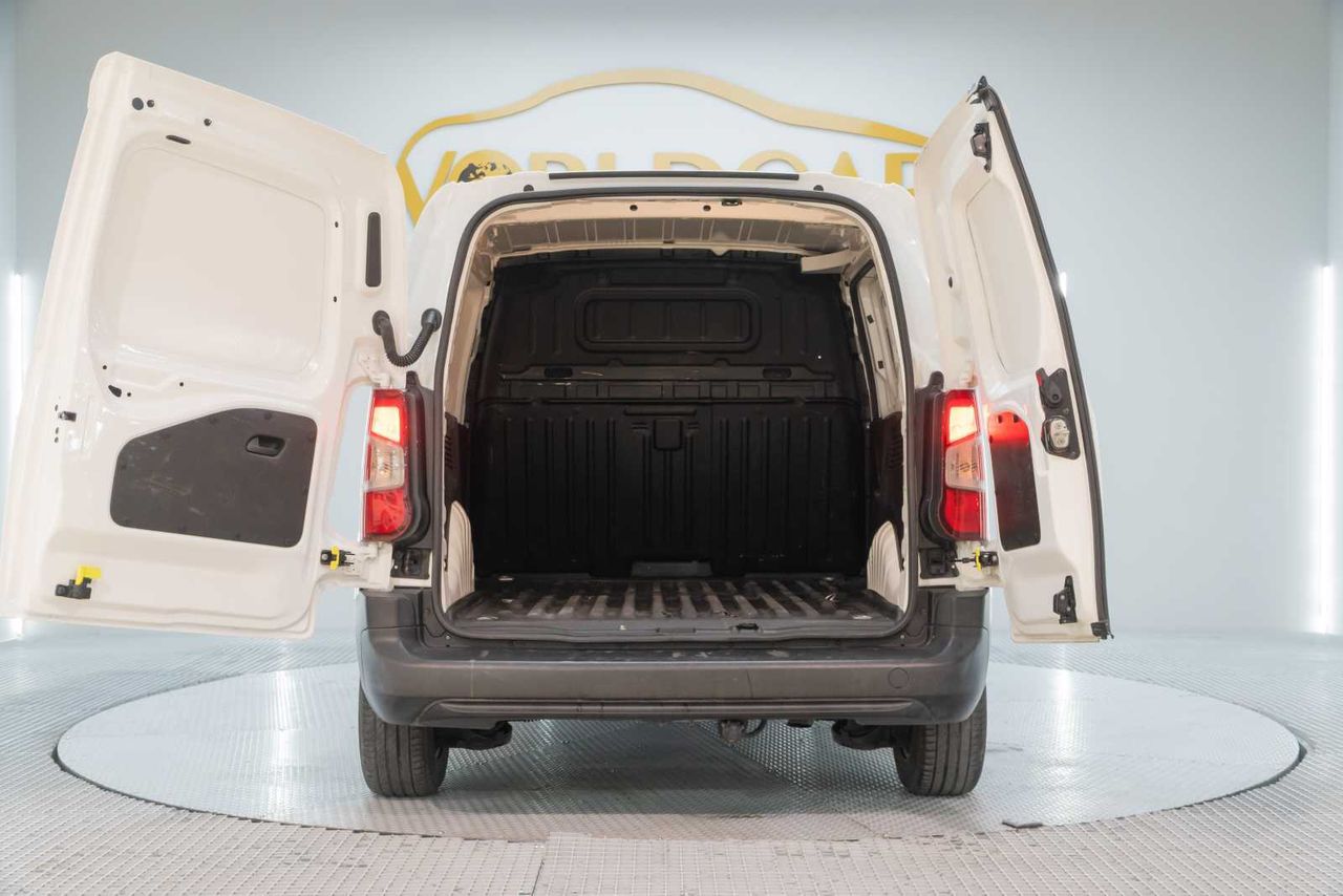 Toyota Proace City 1.5d 75kw (100cv) gx 650kg media (ac)  - Foto 10