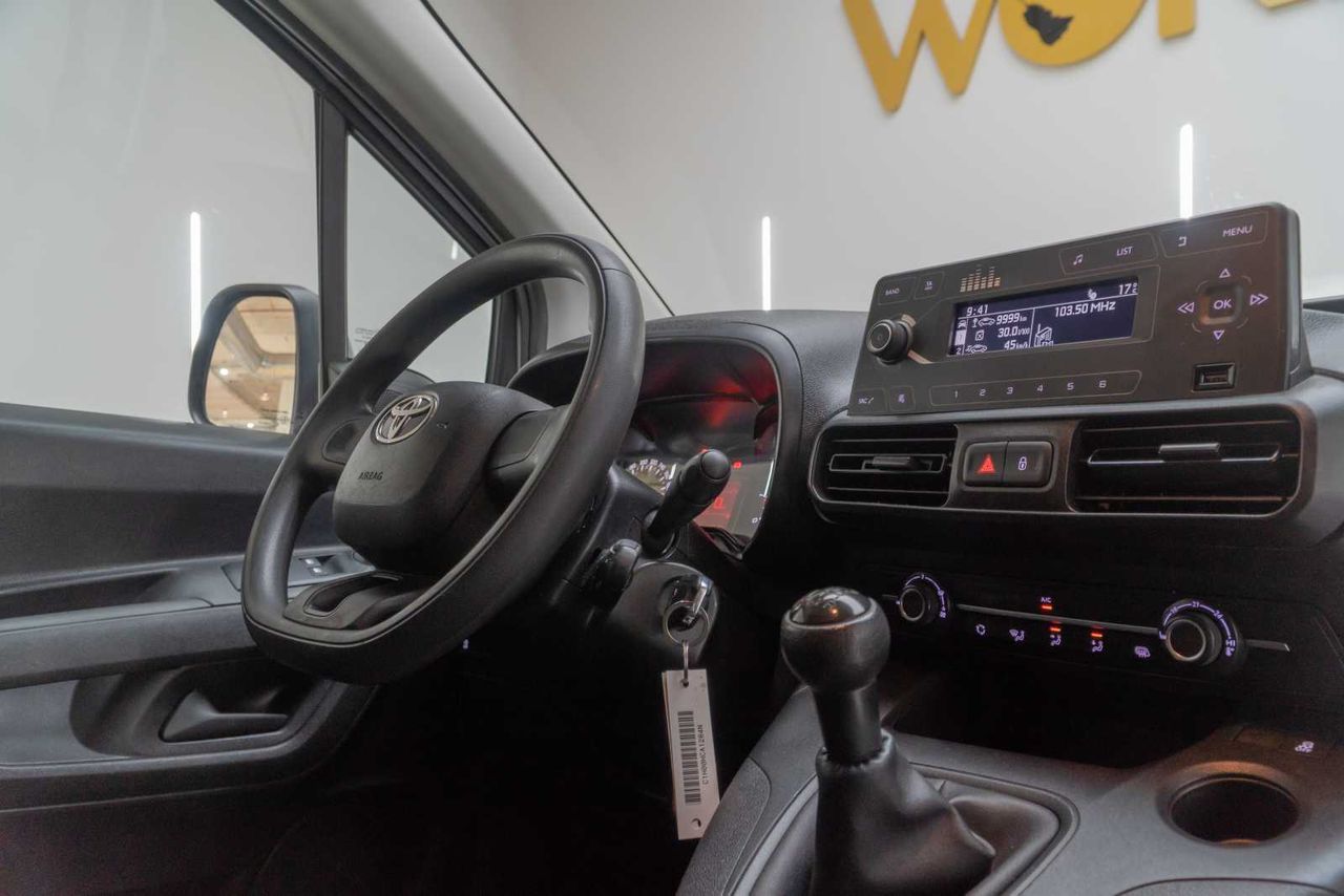 Toyota Proace City 1.5d 75kw (100cv) gx 650kg media (ac)  - Foto 19