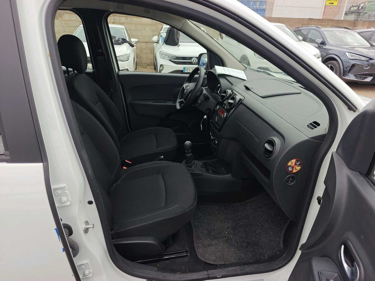 Dacia Lodgy Comfort Blue dCi 70kW (95CV) 7Pl - 18  - Foto 7
