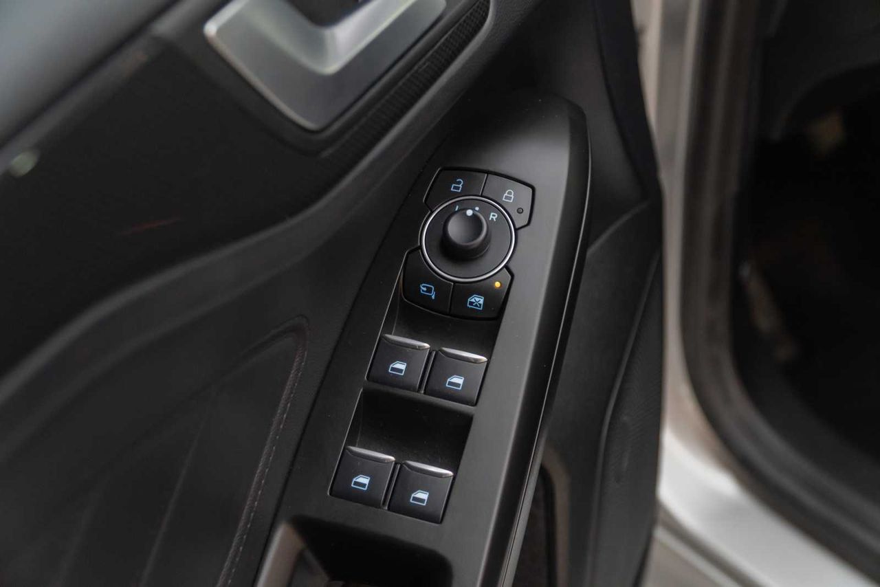 Ford Focus 1.0 Ecoboost 92kW ST-Line - Foto 17