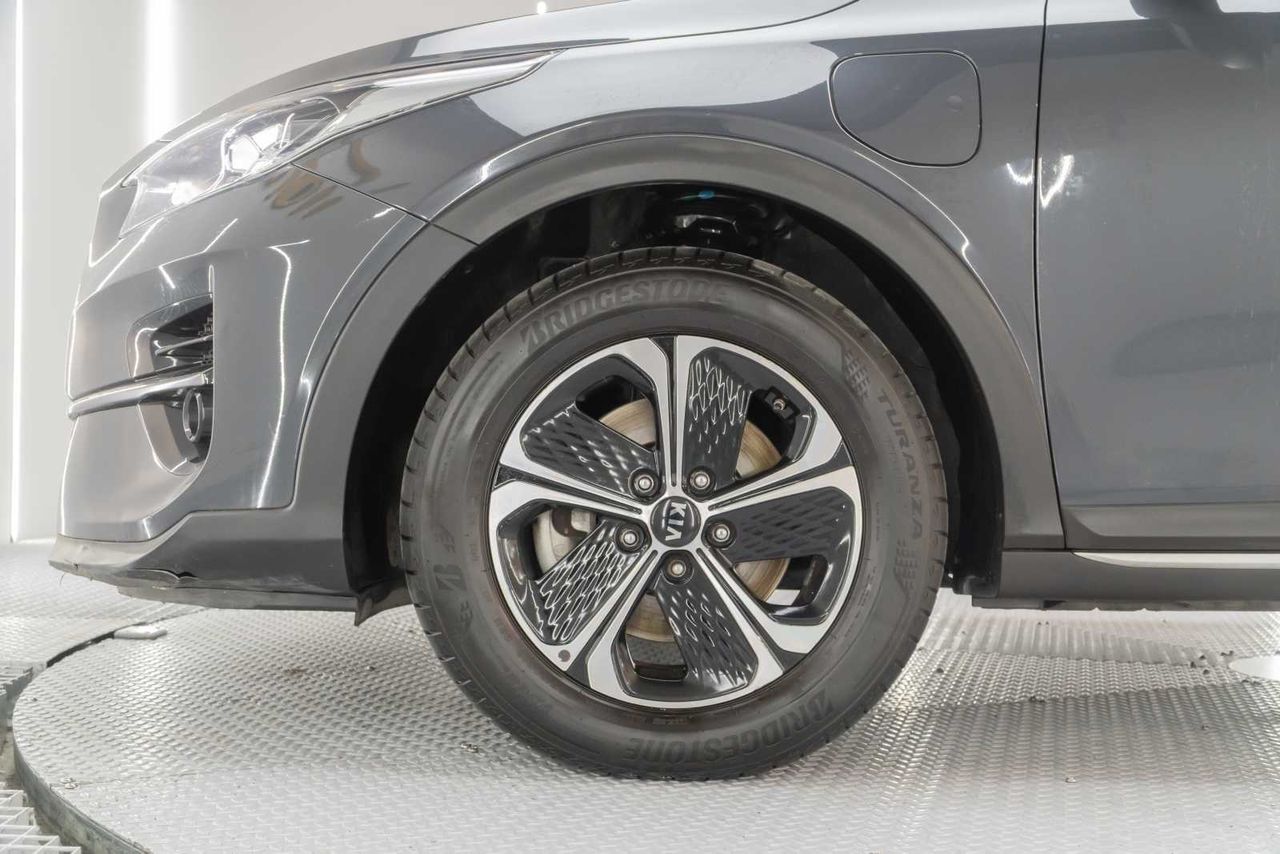 Kia XCeed 1.6 GDi PHEV 104kW (141CV) eDrive - Foto 25