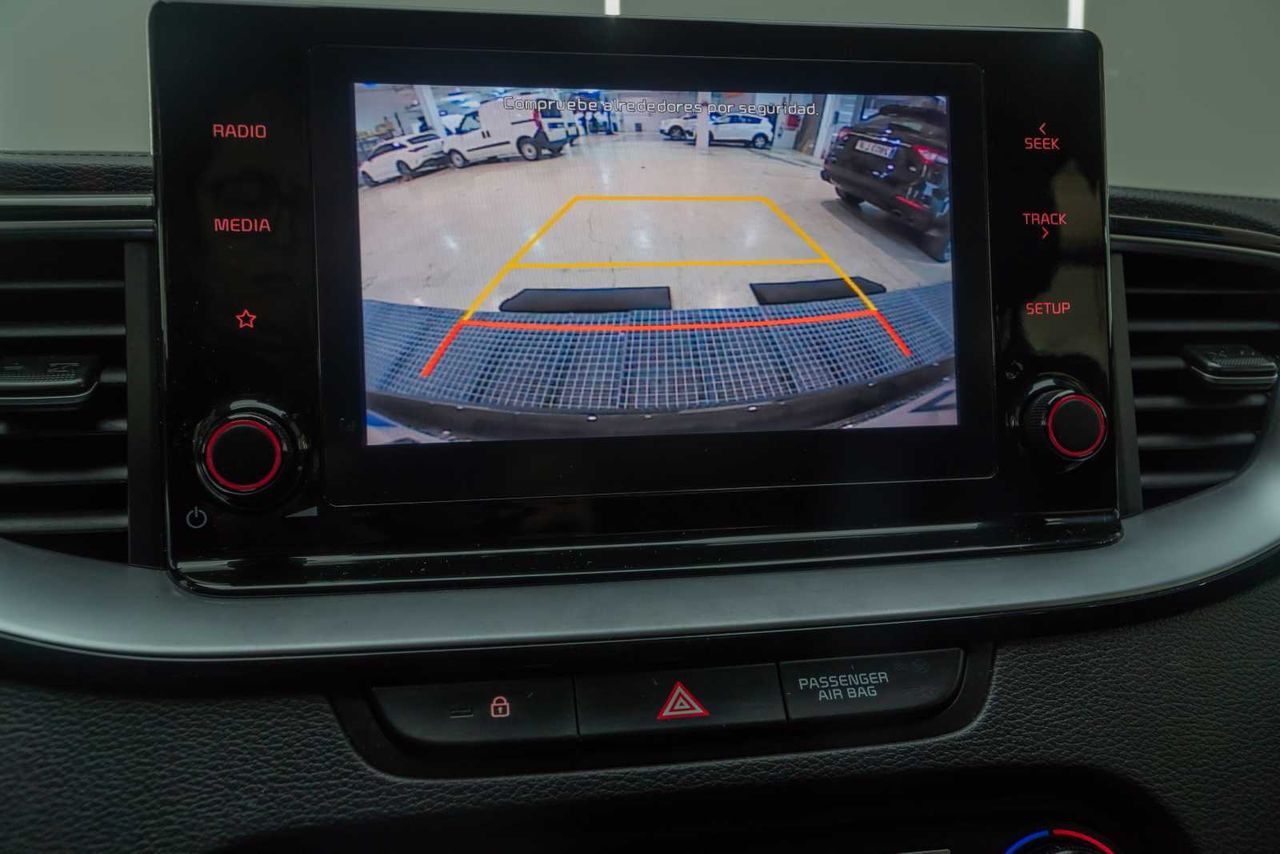 Kia XCeed 1.6 GDi PHEV 104kW (141CV) eDrive - Foto 14