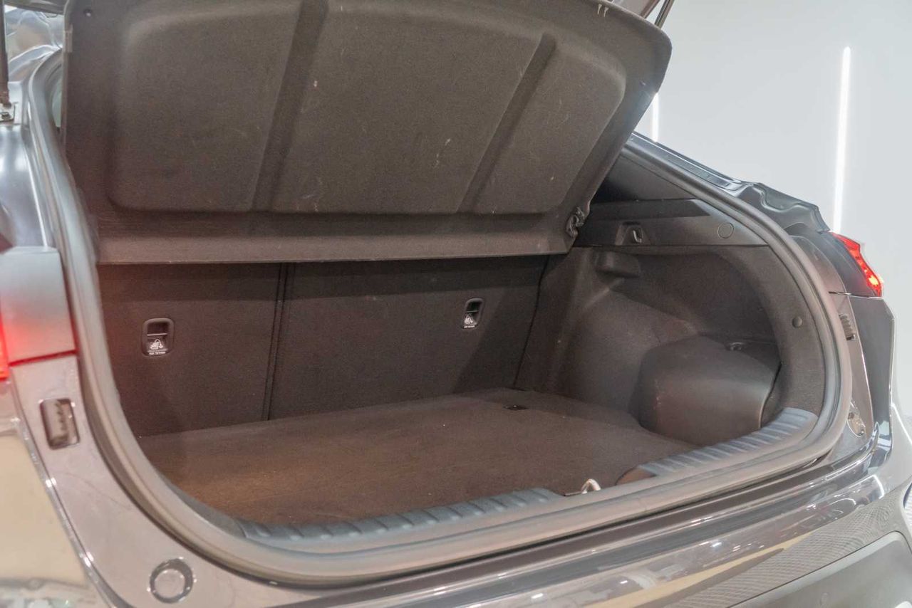 Kia XCeed 1.6 GDi PHEV 104kW (141CV) eDrive - Foto 10