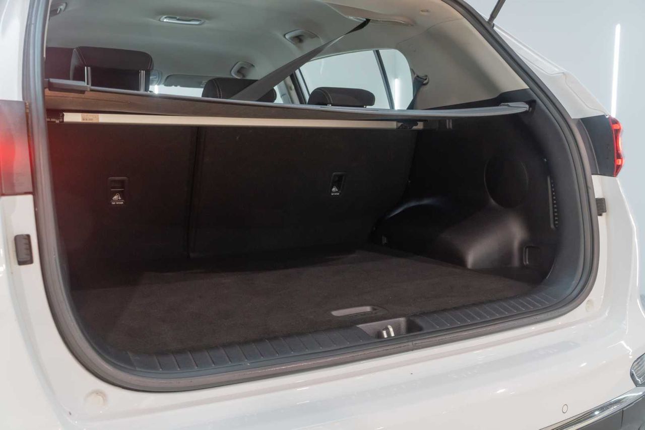 Kia Sportage 1.6 MHEV Business 100kW (136CV) 4x2  - Foto 11