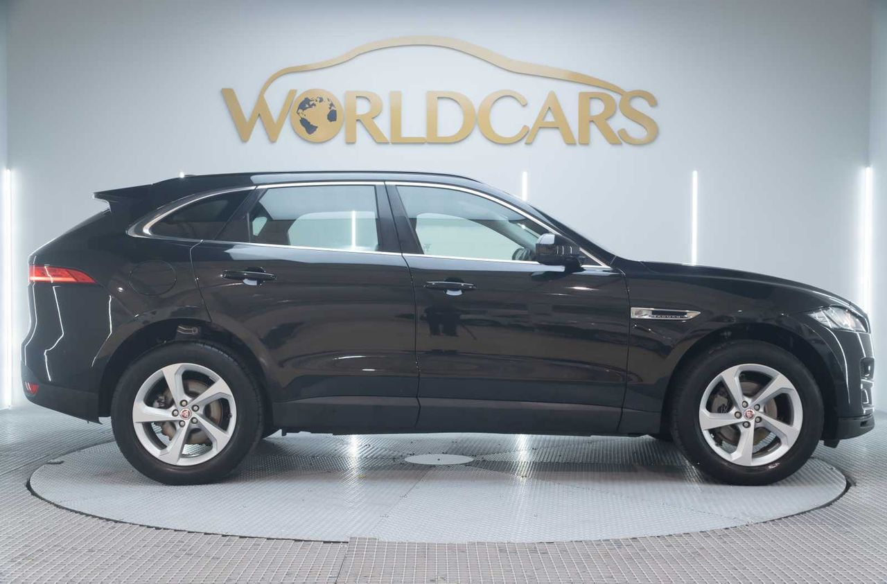 Jaguar F-Pace 2.0L i4D 132kW Pure Auto  - Foto 5