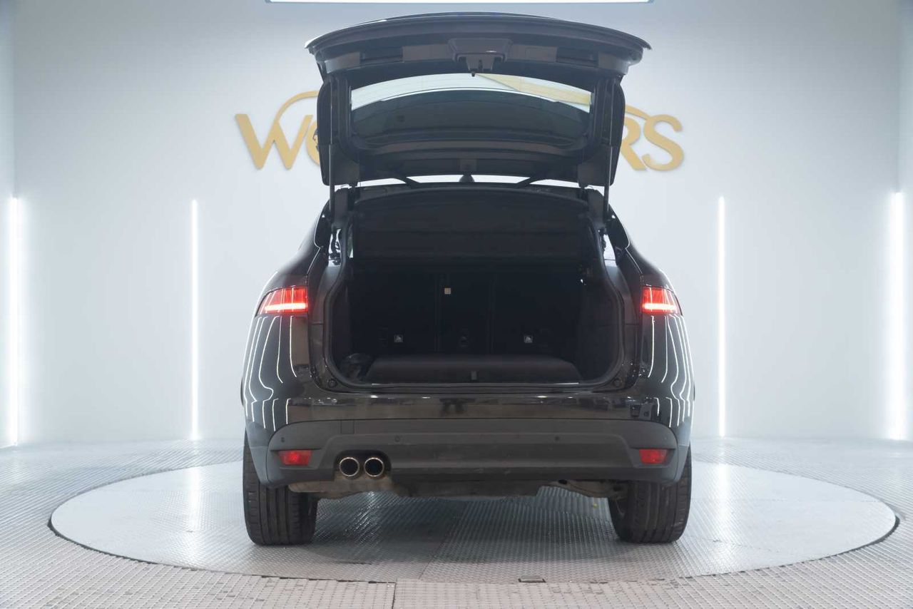 Jaguar F-Pace 2.0L i4D 132kW Pure Auto  - Foto 10