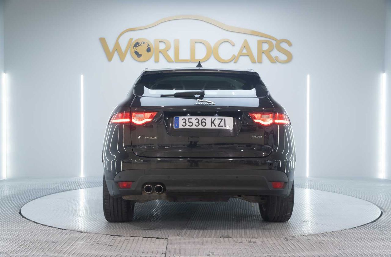 Jaguar F-Pace 2.0L i4D 132kW Pure Auto  - Foto 7