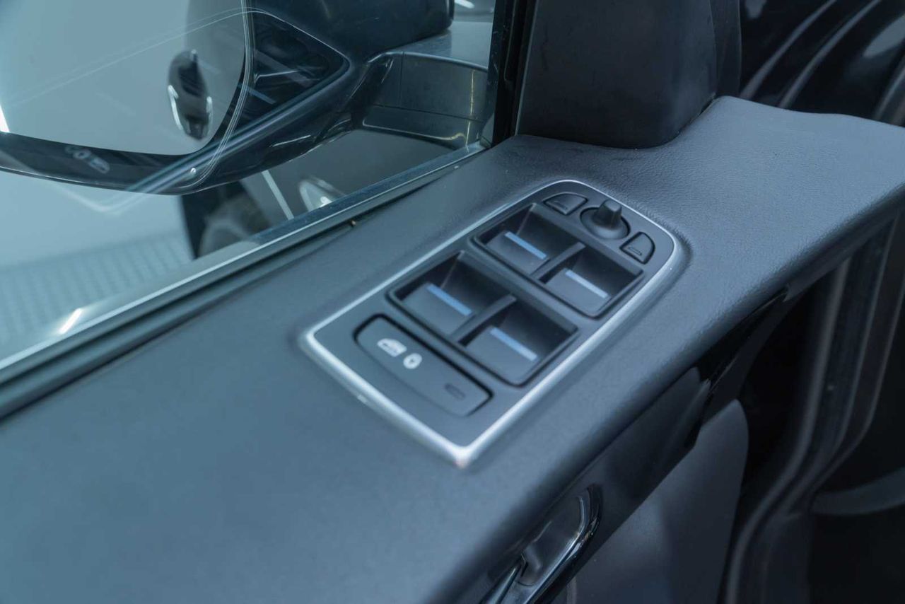 Jaguar F-Pace 2.0L i4D 132kW Pure Auto  - Foto 16