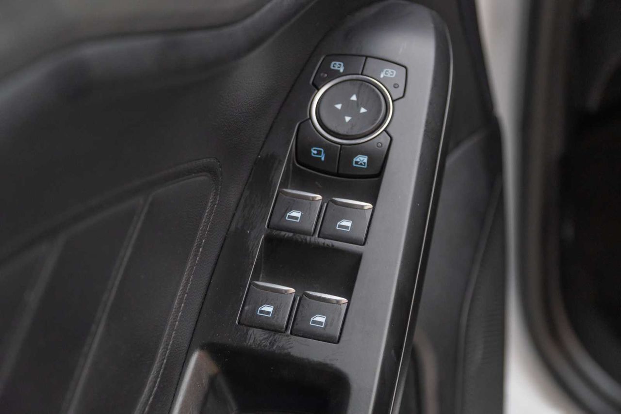 Ford Focus 2.0 Ecoblue 110kW Titanium Auto Sportbr.  - Foto 14