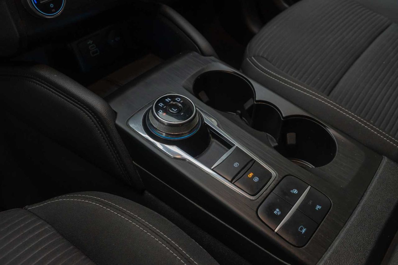 Ford Kuga Titanium 2.5 Duratec FHEV 140kW Auto  - Foto 14