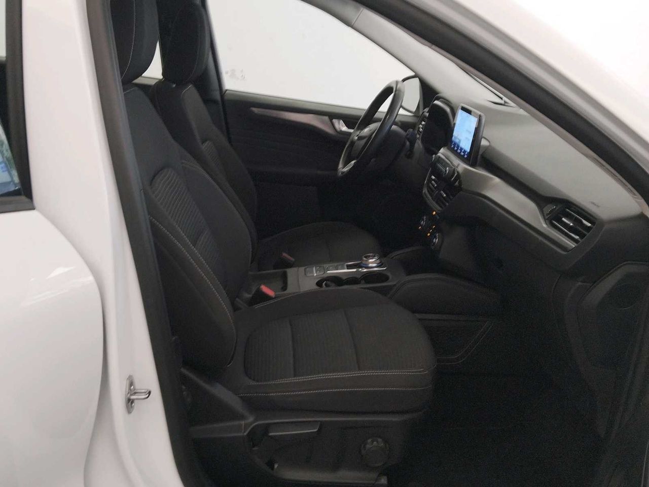 Ford Kuga Titanium 2.5 Duratec FHEV 140kW Auto  - Foto 6