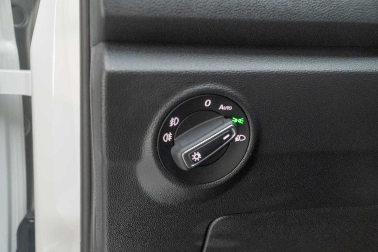 Volkswagen T-Roc Advance 1.0 TSI 81kW (110CV)  - Foto 17