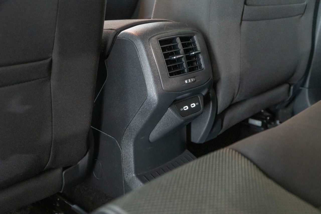 Volkswagen T-Roc Advance 1.0 TSI 81kW (110CV)  - Foto 21