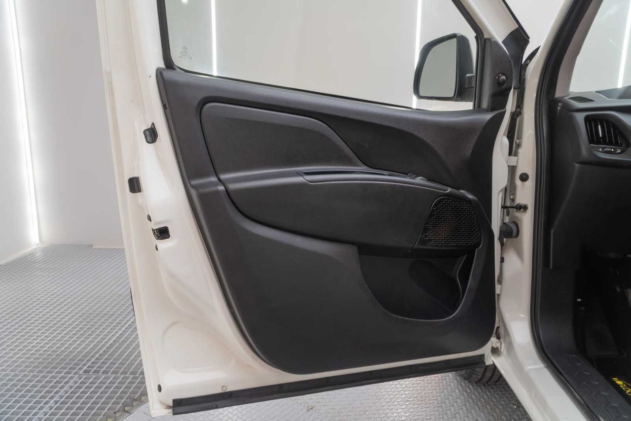 Fiat Doblò cargo sx 1.3 mjet 70 kw (95 cv)  - Foto 19