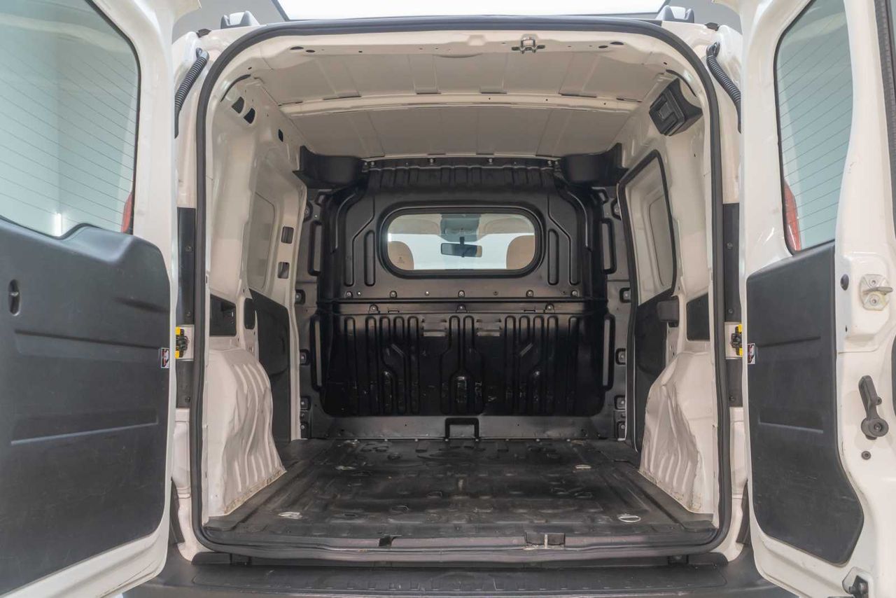 Fiat Doblò cargo base 1.6 mjet 66kw (90cv)  - Foto 11