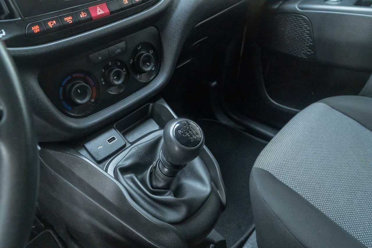 Fiat Doblò cargo base 1.6 mjet 66kw (90cv)  - Foto 17