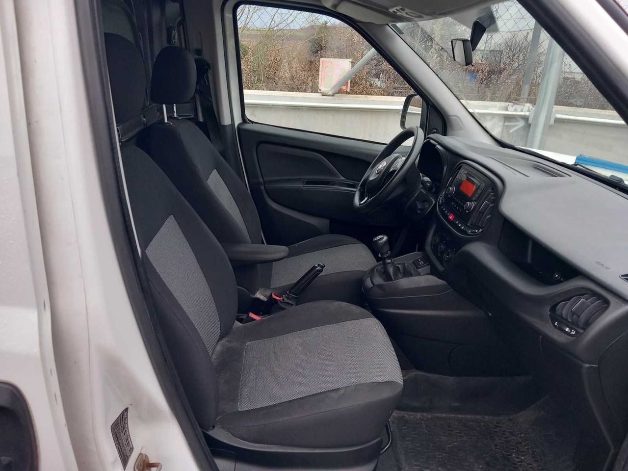 Fiat Doblò cargo base 1.6 mjet 66kw (90cv)  - Foto 5