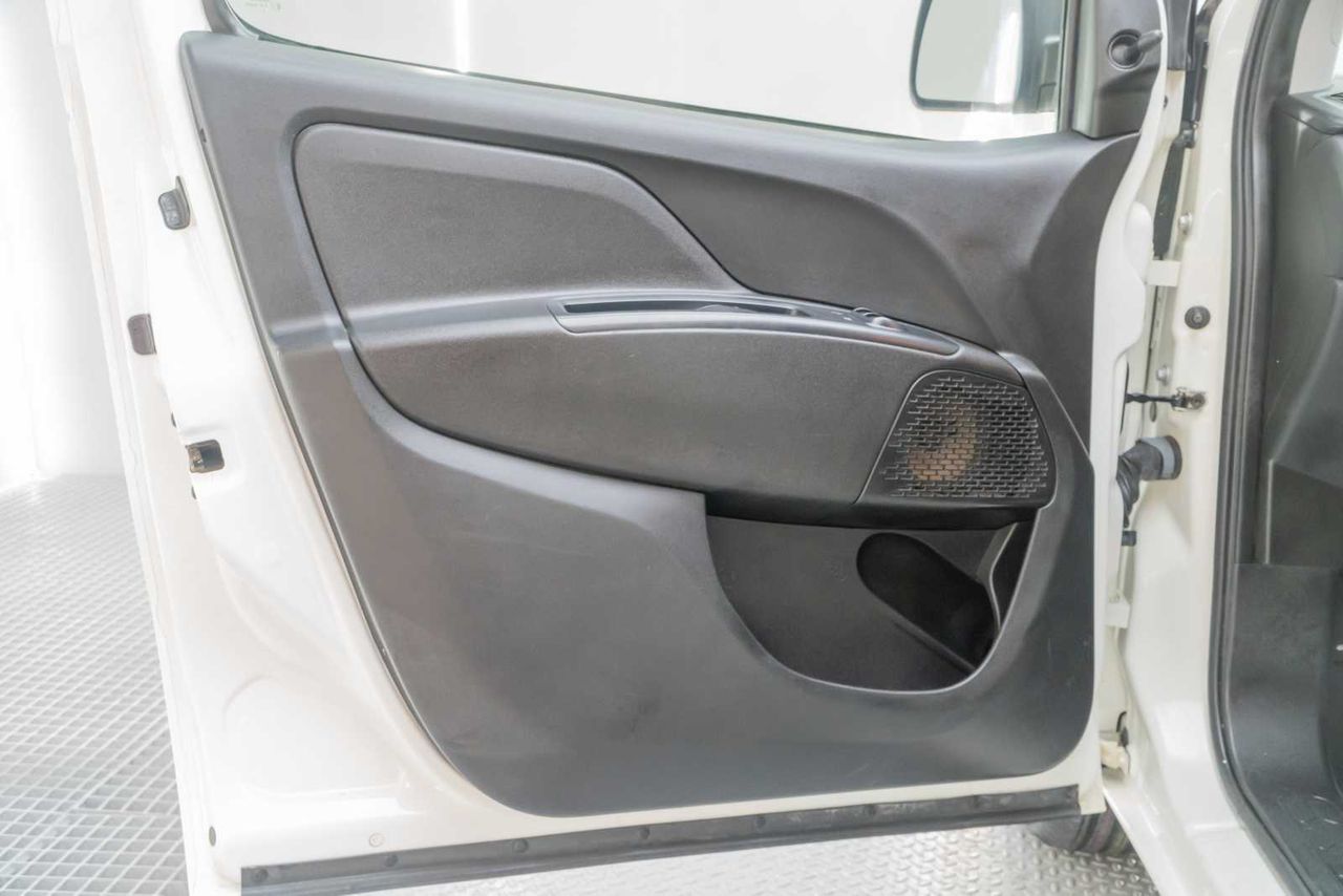 Fiat Doblò cargo sx 1.3 mjet 70 kw (95 cv)  - Foto 16