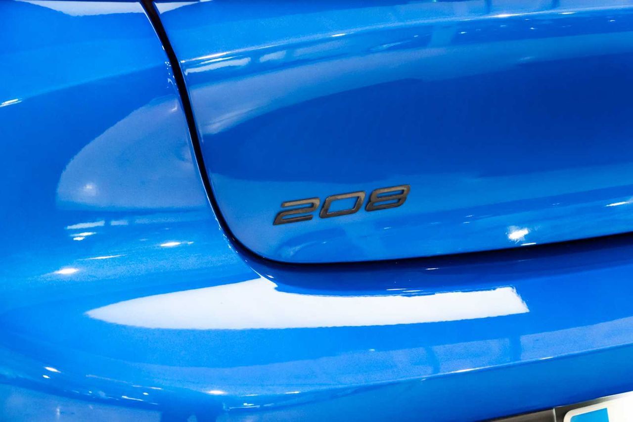 Peugeot 208 Active Puretech 75 - Foto 12
