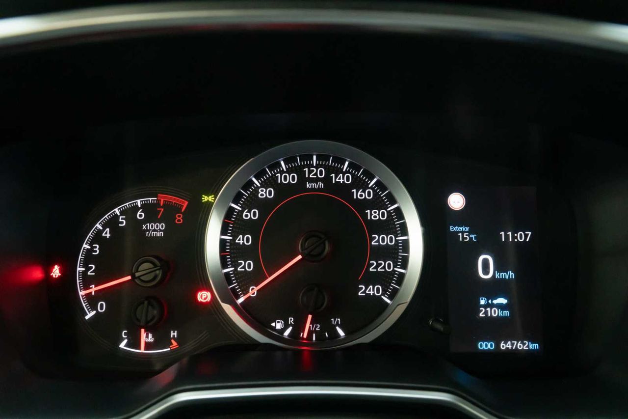 Toyota Corolla  sedán 1.5 active - Foto 14