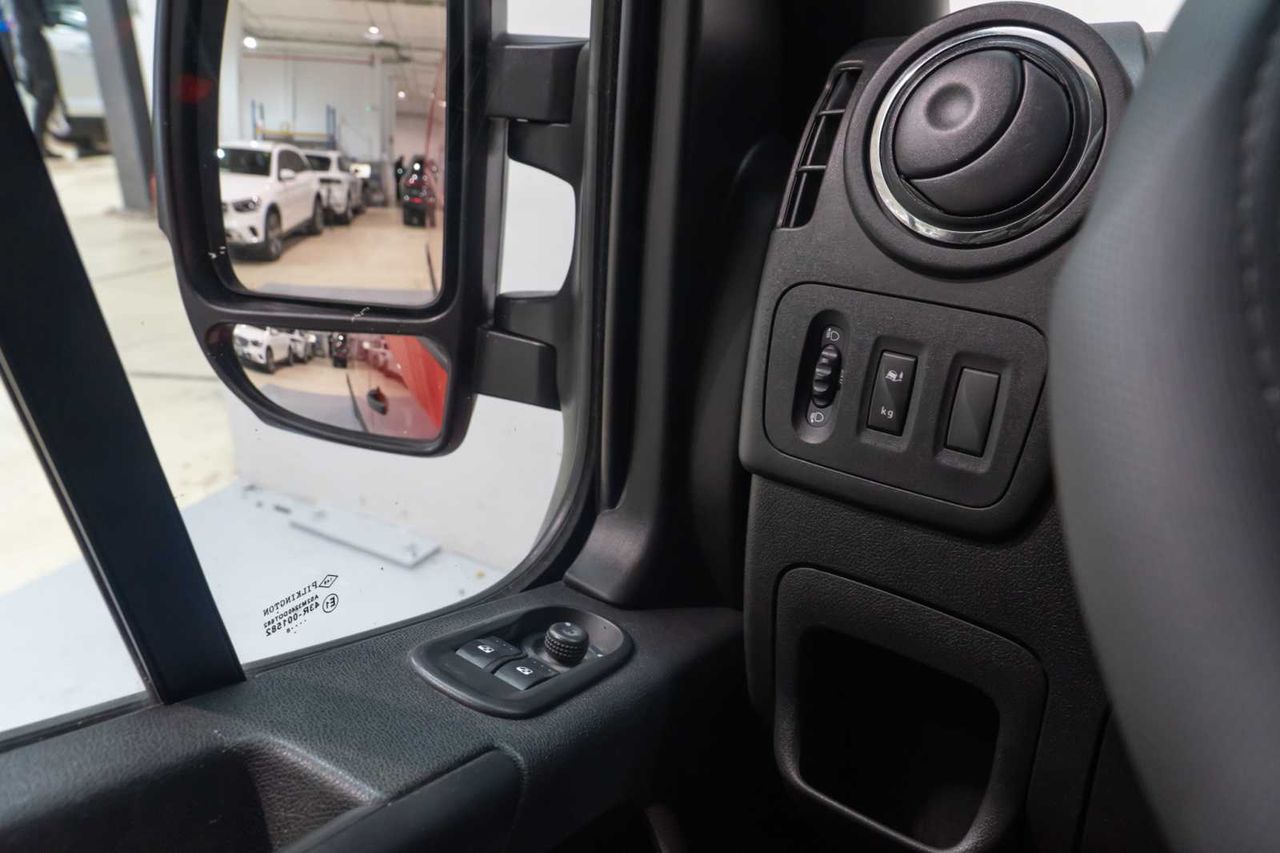 Renault Master furgón t l3h3 3500 e 125kw tt bvr  - Foto 21