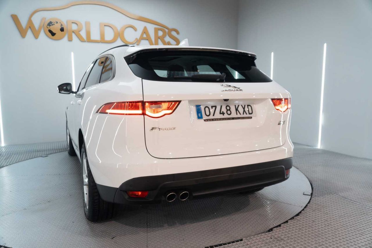 Jaguar F-Pace - Foto 12