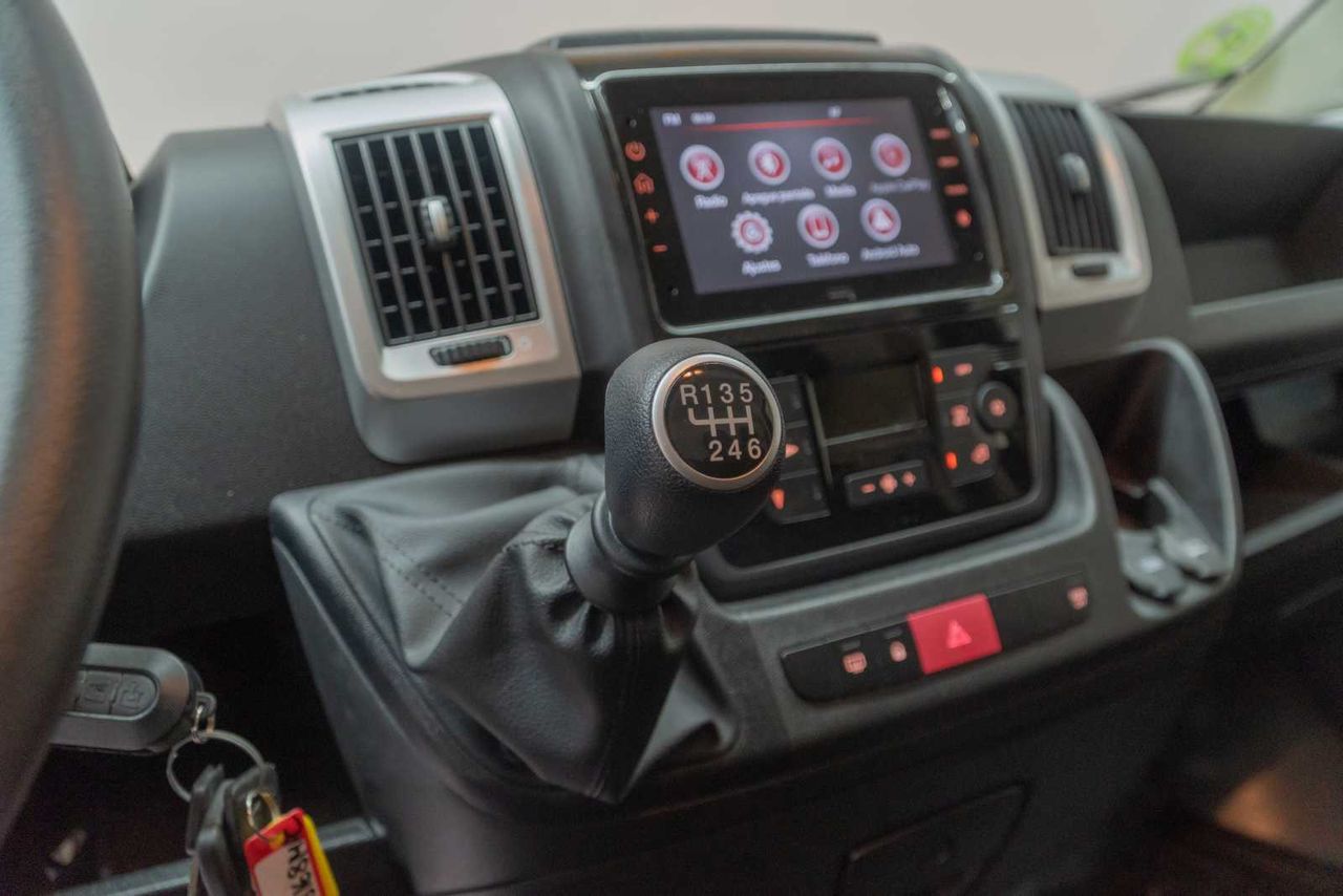 Peugeot Boxer  435 l4 h2 bhdi 121kw (165cv) s&s 6  - Foto 14