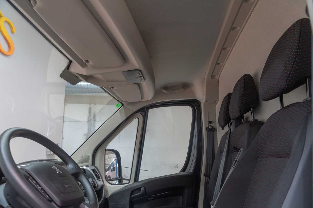 Peugeot Boxer  435 l4 h2 bhdi 121kw (165cv) s&s 6  - Foto 11